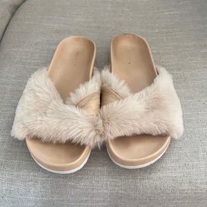 Vince fur slides